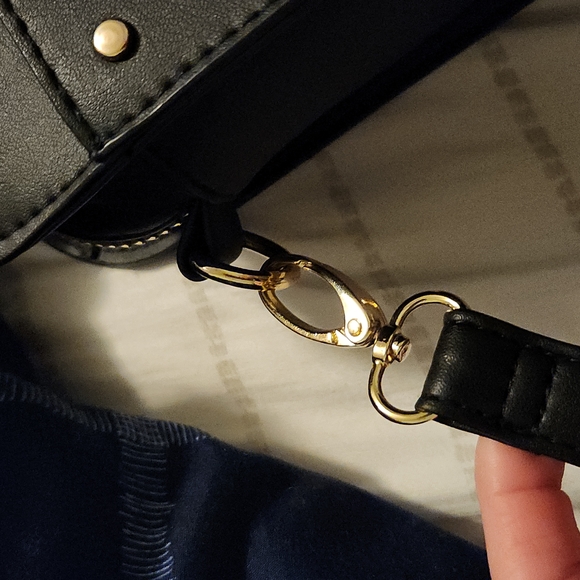 Purse - Picture 4 of 7